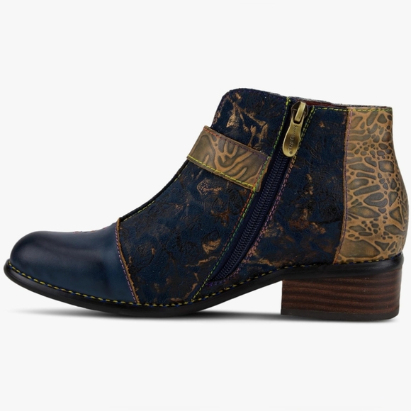 Elegant Women's Ankle Boots in Blue and Brown - Picture 1 of 9